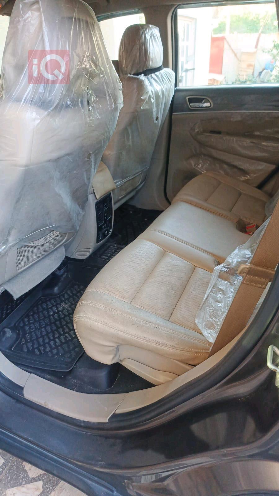 جيب جراند شيروكي